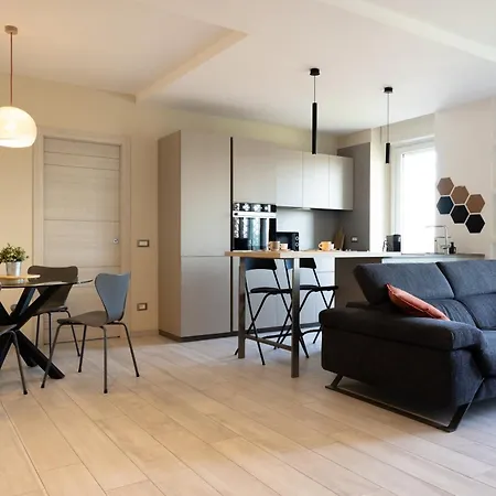 Apartment Cinecitta Dreams